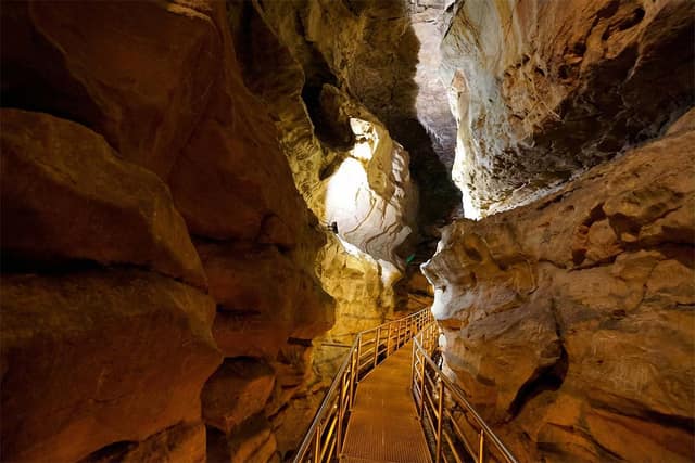 Trabzon: Hıdırnebi Plateau & Çal Cave Day Tour