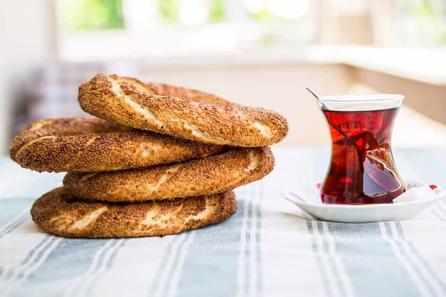 Istanbul: Guided Food and Culture Tour