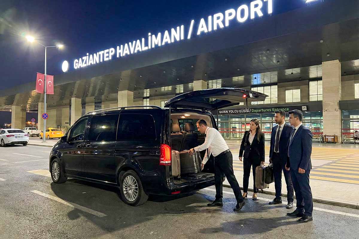 Gaziantep Airport: Private Transfer to Central Hotels