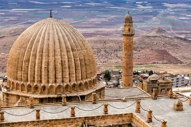 13-Day Private Eastern & Southeastern Türkiye Tour
