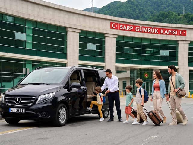 Rize Airport: Private Transfer to Sarp Border Gate